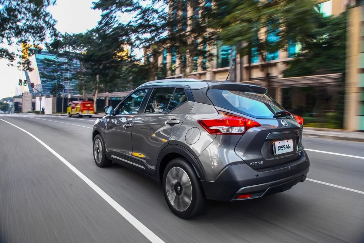 Nissan Kicks gris