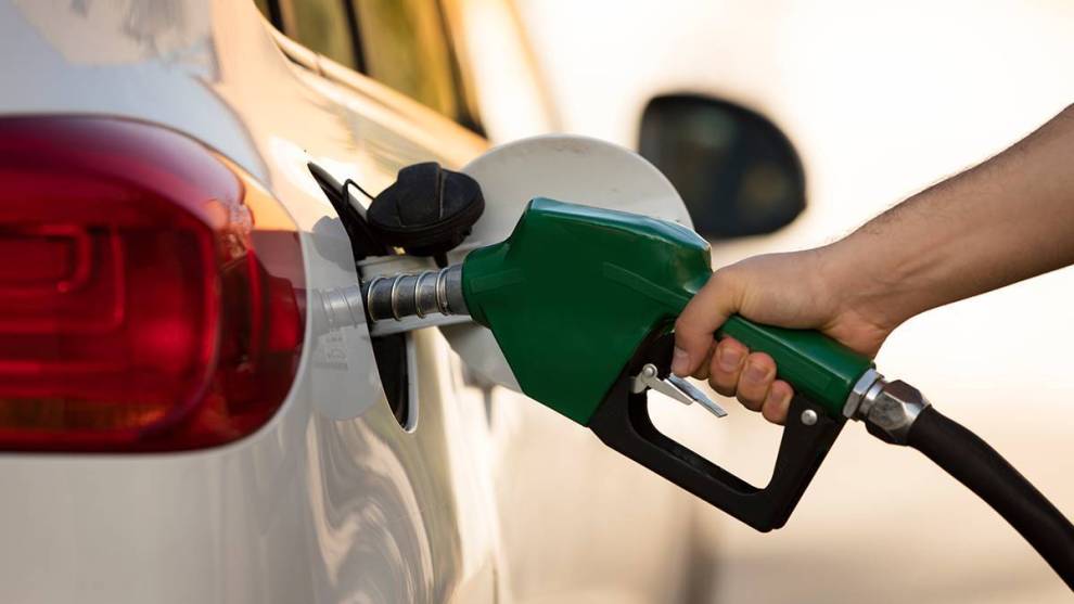 Los 5 consejos básicos para ahorrar combustible